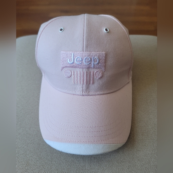 Jeep Pink Baseball Cap - Picture 1 of 11